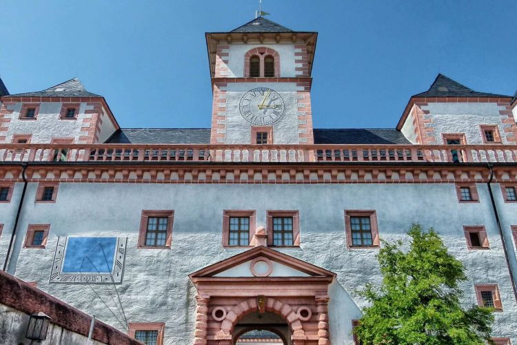 Maik Renner, Alte Baumwolle Flöha, Dresden, Chemnitz, Leipzig, Denkmalschutz, hohe Denkmal AFA, Afa Objekt, Kfw Förderung , Immobilien Deutschland, Immobilien Sachsen, Ticoncept GmbH, beste Immobilien, Investoren, wo investieren in Immobilien, wo Immobilien kaufen, sonder Afa, Denkmalschutz Abschreibung für Selbstnutzer , Steuern sparen